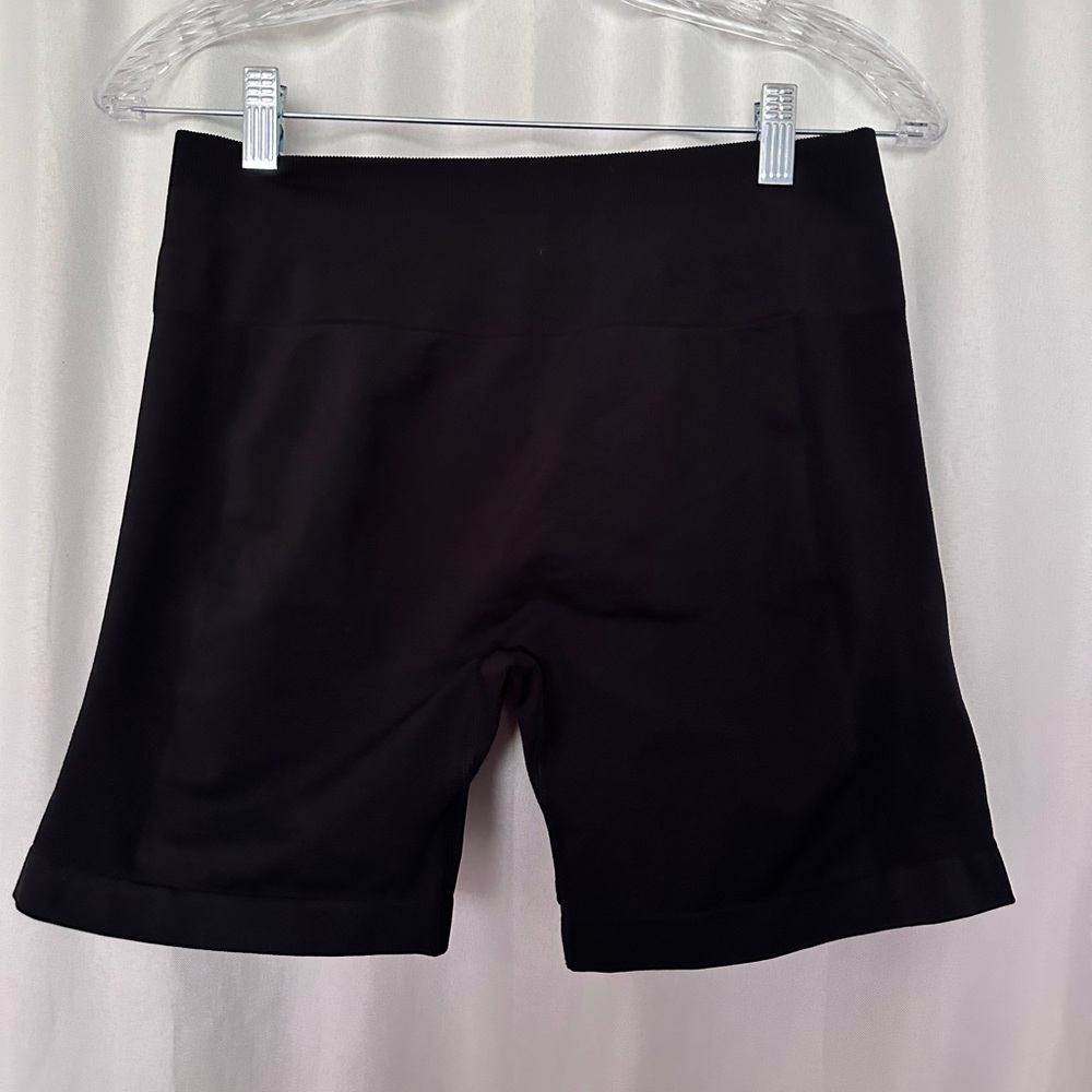 AUROLA Intensify Workout Shorts for Women Seamless Scrunch Short Gym Shorts